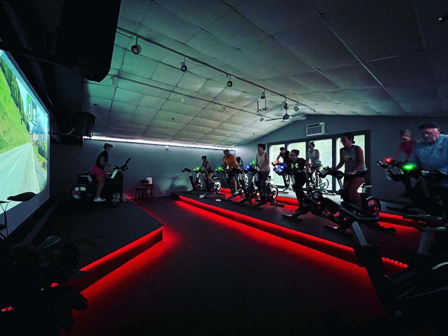 Inside LAVA 24 Fitness — gym tour photo 4